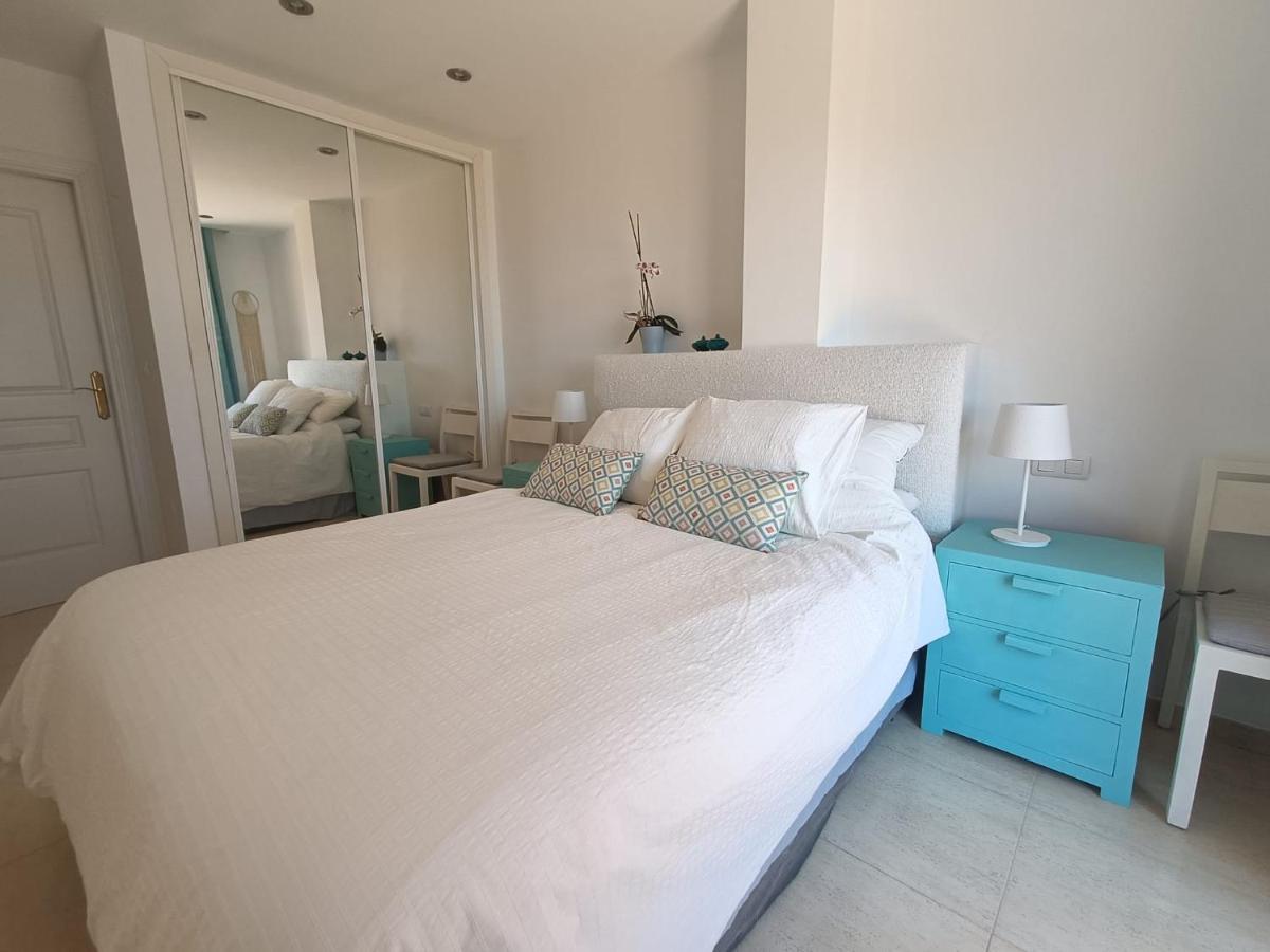 Carvajal Beach Seaview Apartment Беналмадена Екстериор снимка
